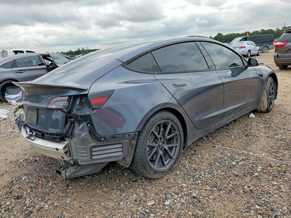 Photo 3 from auction – 2021 TESLA MODEL 3 with VIN 5YJ3E1EA9MF096059