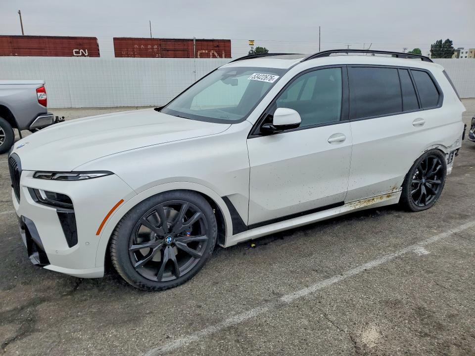 BMW X7 2026 with VIN 5UX23EM05T9257354 - Photo from auction
