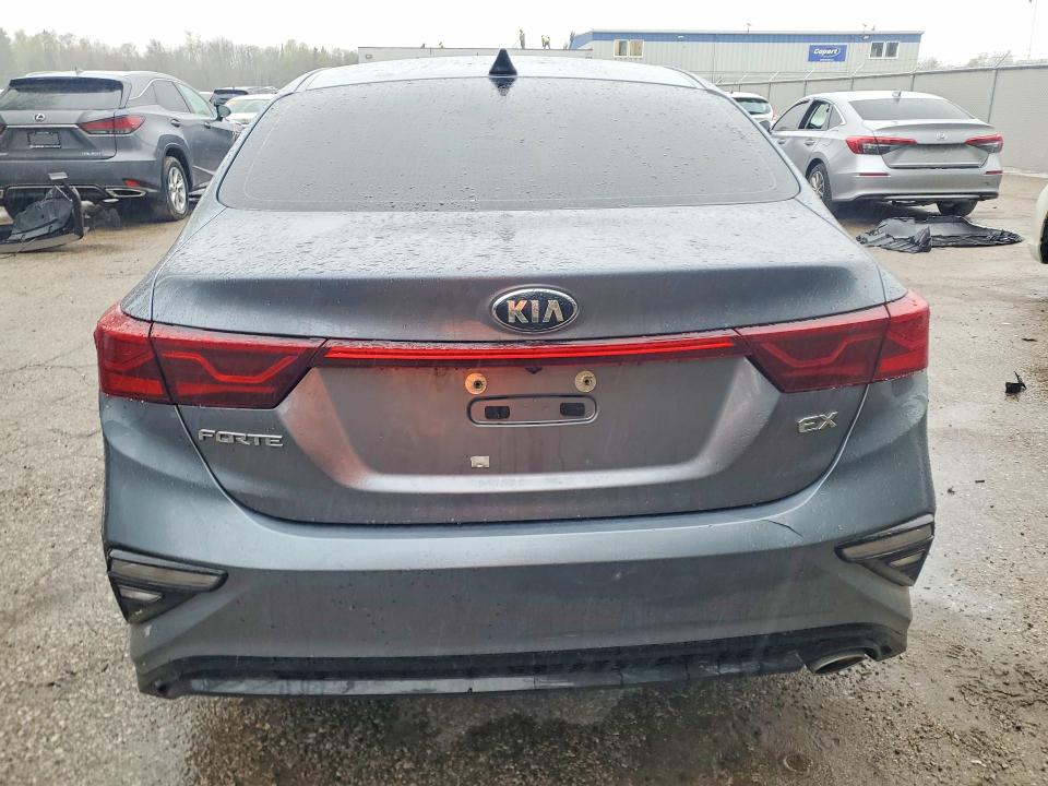 Photo 6 from auction – 2020 KIA FORTE EX+ 4DR with VIN 3KPF54AD5LE239754