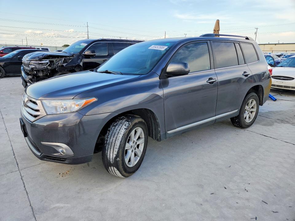 TOYOTA HIGHLANDER 2012 with VIN 5TDZK3EH5CS066742 - Photo from auction