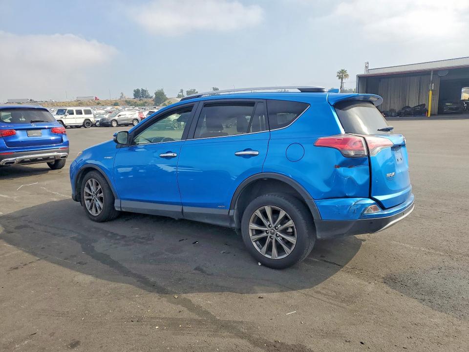 Photo 2 from auction – 2016 TOYOTA RAV4 HV with VIN JTMDJREV3GD015831