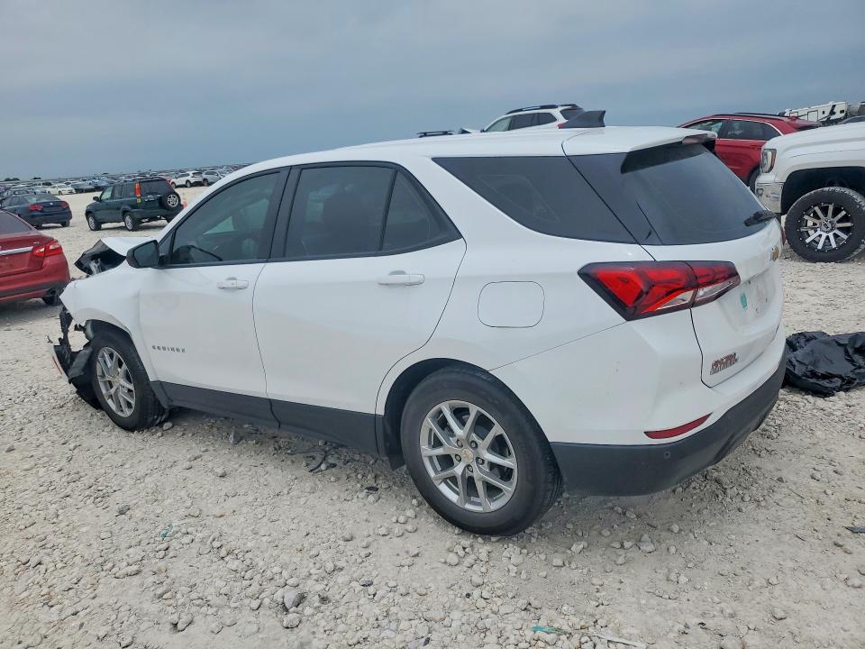 Photo 2 from auction – 2024 CHEVROLET EQUINOX with VIN 3GNAXHEG9RL217946