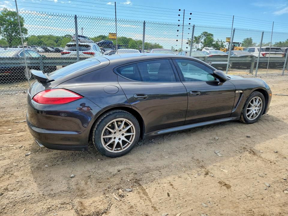 Фото 3 с аукциона – 2011 PORSCHE PANAMERA с VIN WP0AA2A78BL010785