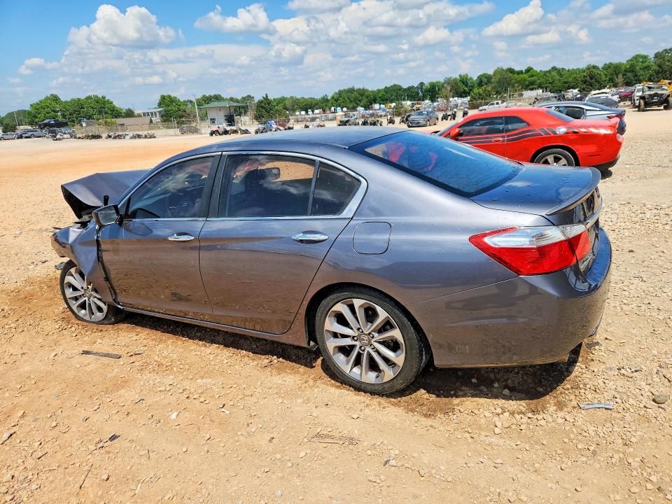 Photo 2 from auction – 2013 HONDA ACCORD with VIN 1HGCR2F57DA059548