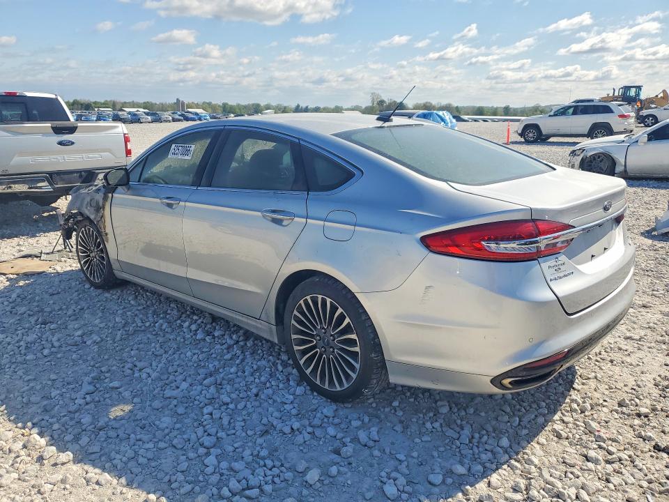 Photo 2 from auction – 2017 FORD FUSION with VIN 3FA6P0T94HR165907