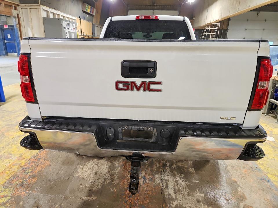 Снимка 6 от търг – 2015 GMC SIERRA с VIN 1GTV2UEC3FZ299157