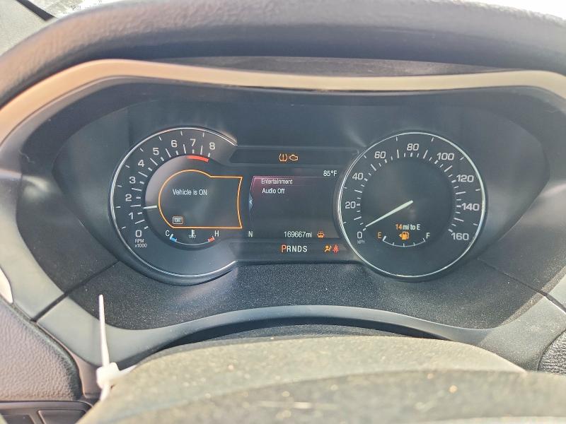 Foto 9 de la subasta – 2017 LINCOLN MKZ con VIN 3LN6L5E91HR638030