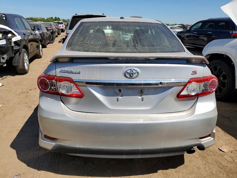 Photo 6 from auction – 2013 TOYOTA COROLLA with VIN 2T1BU4EE1DC012744