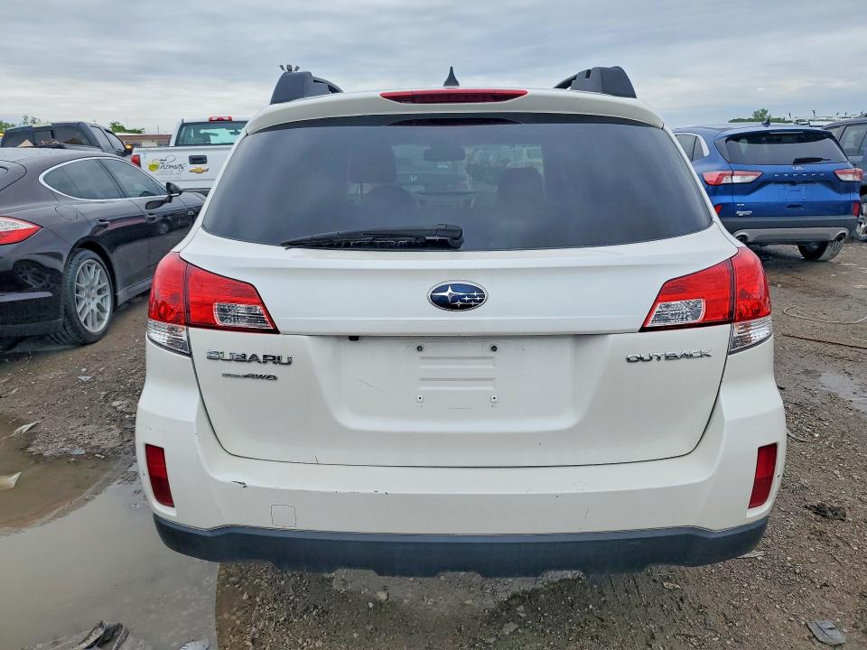 Photo 6 from auction – 2014 SUBARU OUTBACK with VIN 4S4BRCLC5E3302309