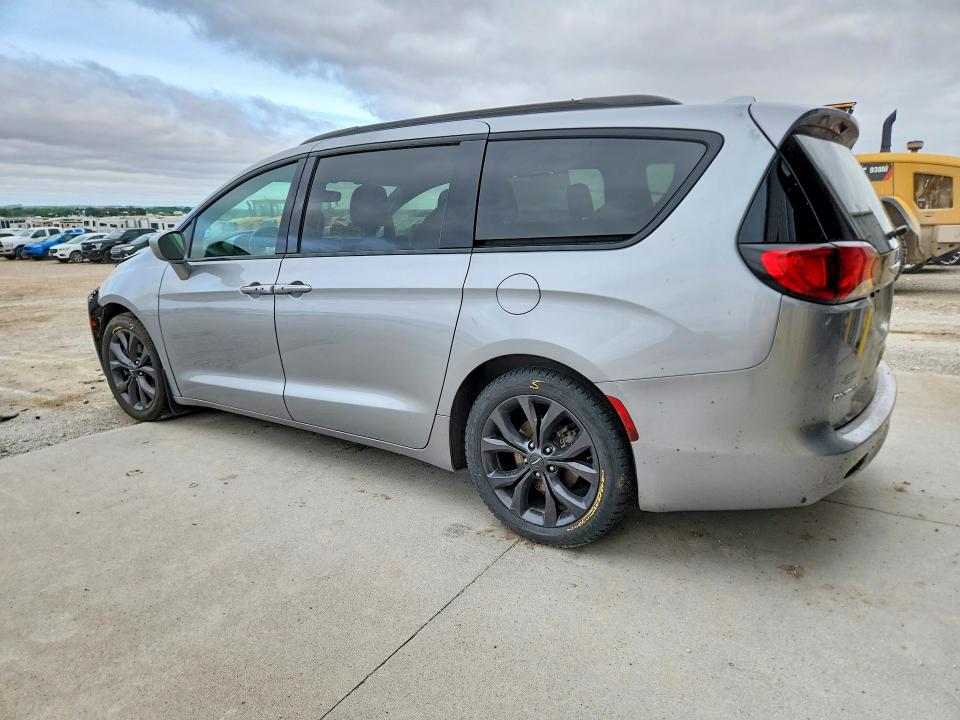 Zdjęcie 2 z aukcji – 2020 CHRYSLER PACIFICA z VIN 2C4RC1FG2LR122216