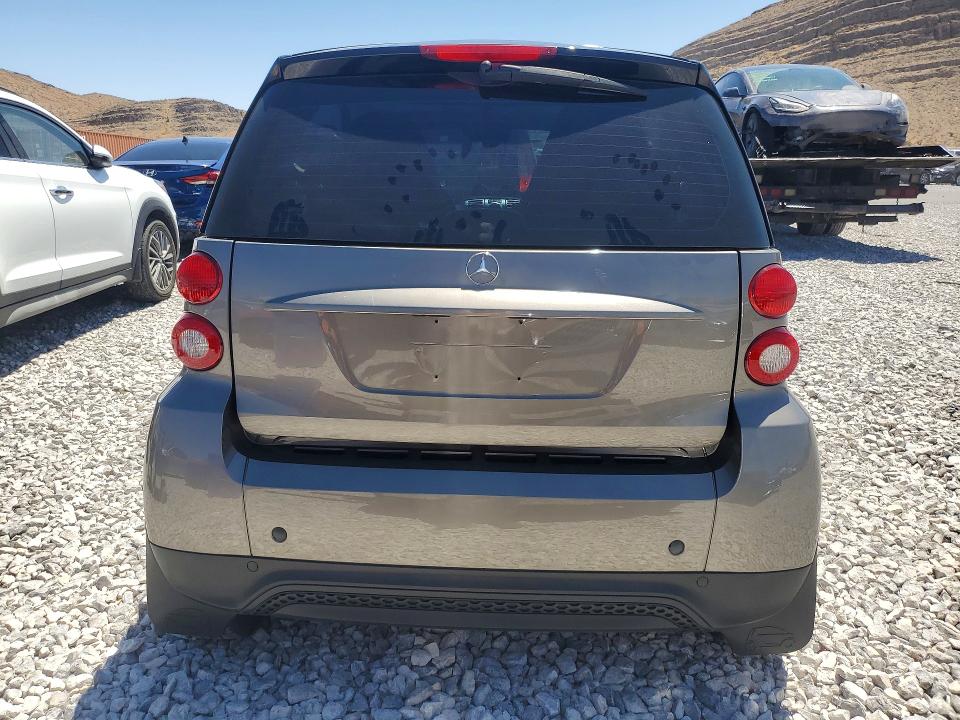 Photo 6 from auction – 2013 SMART FORTWO with VIN WMEEJ3BA2DK674155