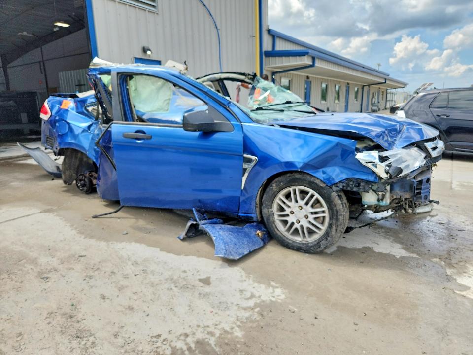 Снимка 4 от търг – 2008 FORD FOCUS с VIN 1FAHP35N28W112138