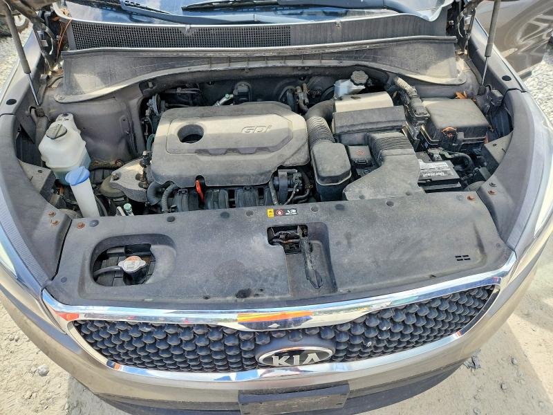 Photo 12 from auction – 2016 KIA SORENTO with VIN 5XYPG4A37GG004867