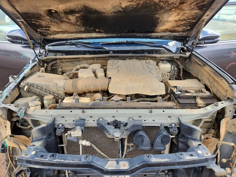 Photo 11 from auction – 2018 TOYOTA 4RUNNER with VIN JTEBU5JR6J5509677
