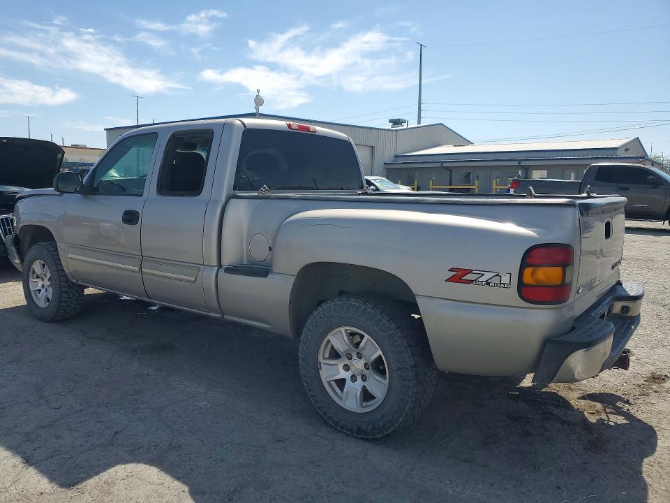 Photo 2 from auction – 2004 CHEVROLET SILVERADO with VIN 1GCEK19TX4Z219682