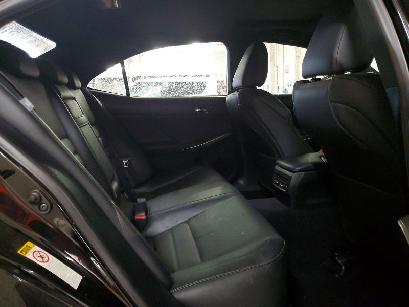 Photo 10 from auction – 2014 LEXUS IS with VIN JTHBF1D20E5037759