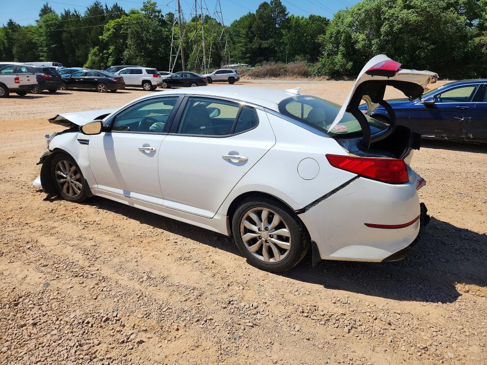 Photo 2 from auction – 2015 KIA OPTIMA with VIN 5XXGN4A72FG413080