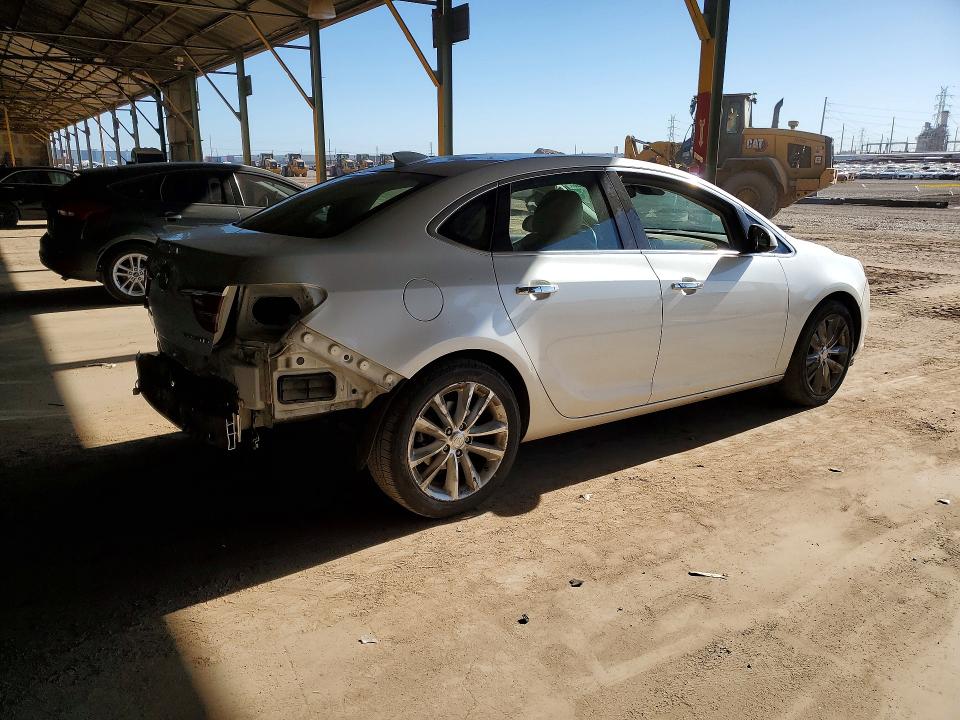 Zdjęcie 3 z aukcji – 2015 BUICK VERANO z VIN 1G4PS5SK4F4200039