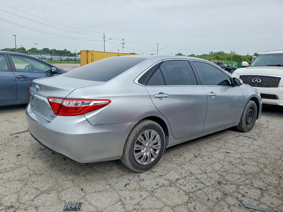 Photo 3 from auction – 2015 TOYOTA CAMRY with VIN 4T4BF1FK0FR467976
