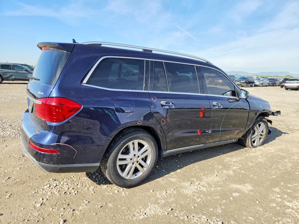 Photo 3 from auction – 2016 MERCEDES-BENZ GL with VIN 4JGDF6EE2GA709276