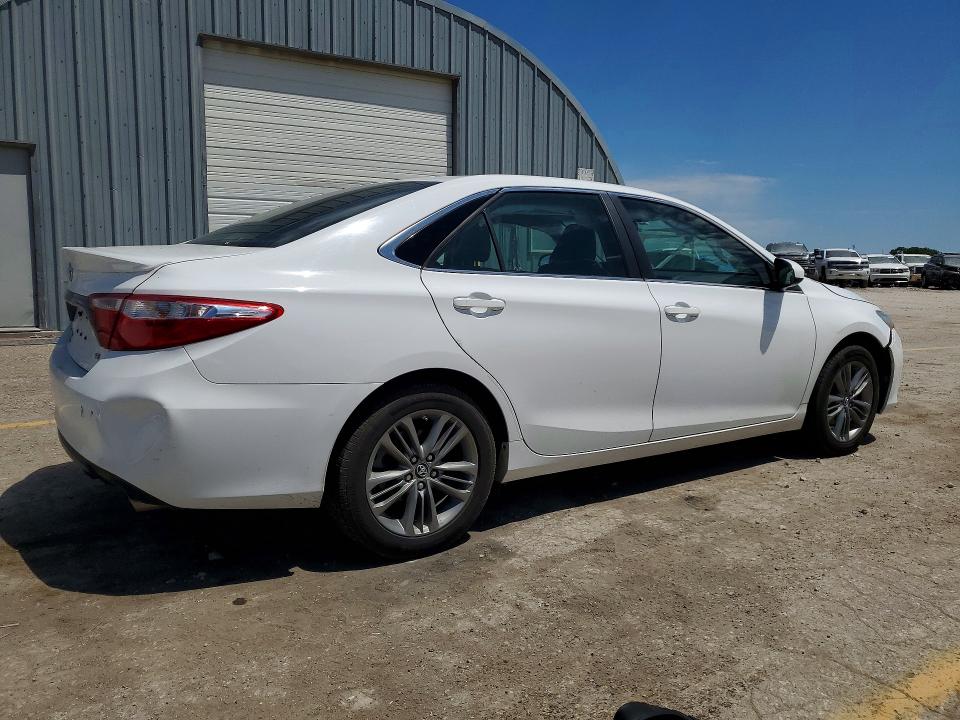 Photo 3 from auction – 2017 TOYOTA CAMRY with VIN 4T1BF1FK2HU747752