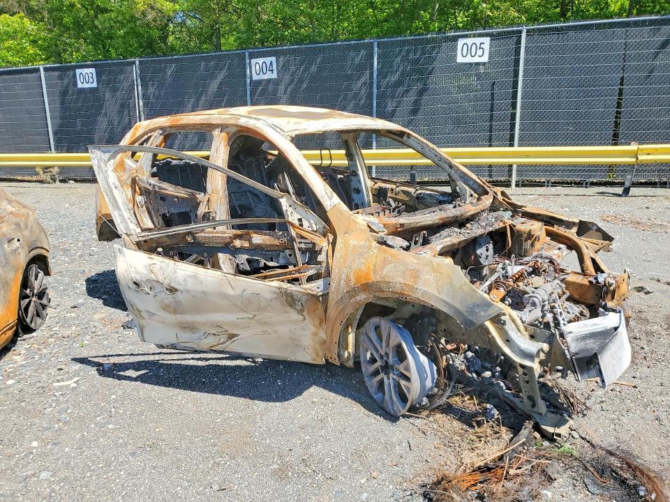 Photo 4 from auction – 2020 FORD ESCAPE with VIN 1FMCU0H69LUB18373