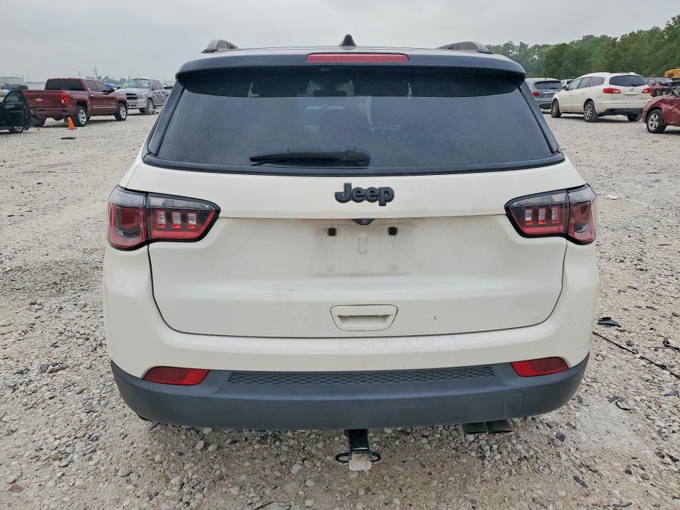 Photo 6 from auction – 2020 JEEP COMPASS with VIN 3C4NJCBB3LT236507