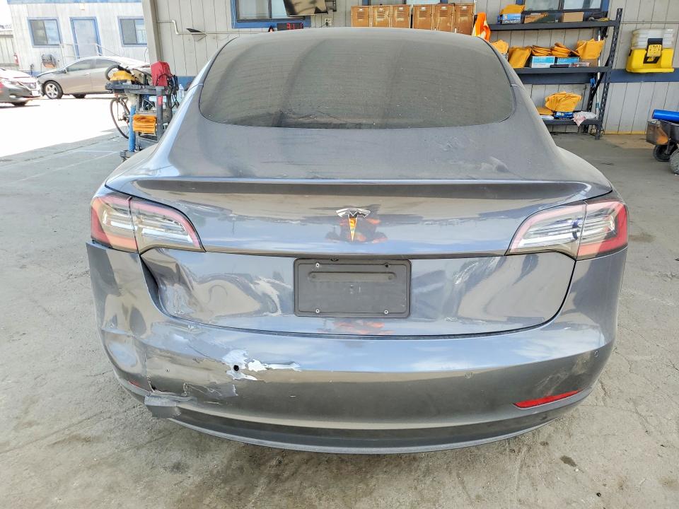 Photo 6 from auction – 2022 TESLA MODEL 3 with VIN 5YJ3E1EA2NF373992