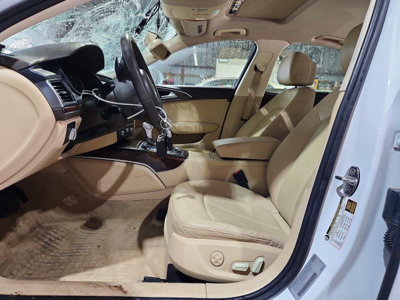 Zdjęcie 7 z aukcji – 2012 AUDI A6 z VIN WAUGGAFC9CN148637