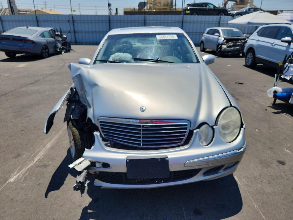 Photo 5 from auction – 2004 MERCEDES-BENZ E with VIN WDBUF65JX4A495679