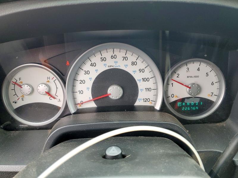 Zdjęcie 9 z aukcji – 2008 DODGE DAKOTA z VIN 1D7HW68N98S584568