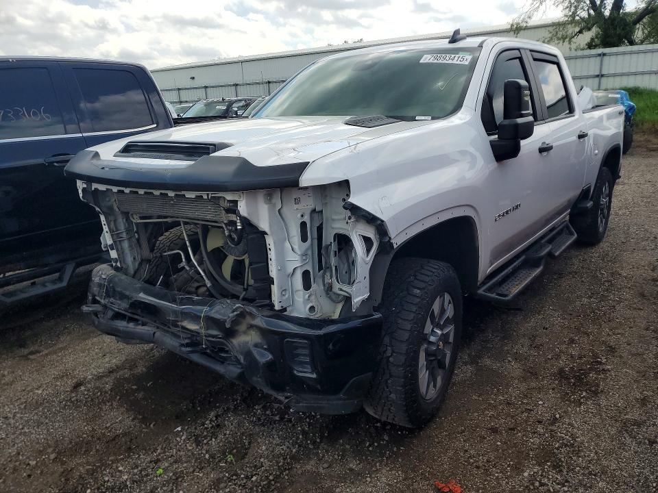 CHEVROLET SILVERADO 2024 with VIN 2GC4YME74R1109652 - Photo from auction