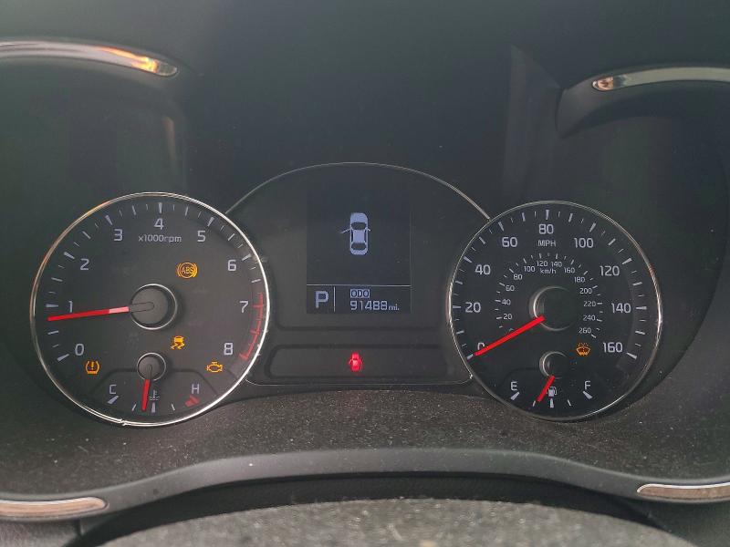 Photo 9 from auction – 2015 KIA FORTE5 with VIN KNAFX5A80F5318555
