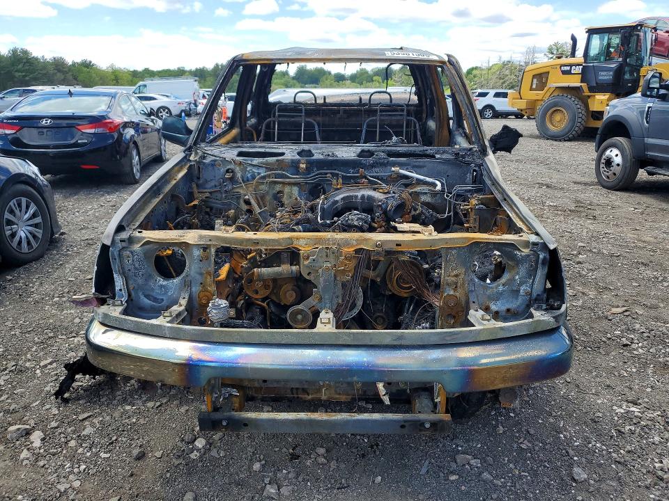 Photo 5 from auction – 2000 NISSAN FRONTIER with VIN N0V1N53981506