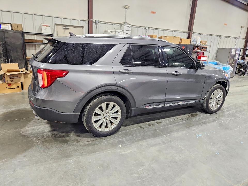 Photo 3 from auction – 2021 FORD EXPLORER with VIN 1FM5K7FW3MNA11406
