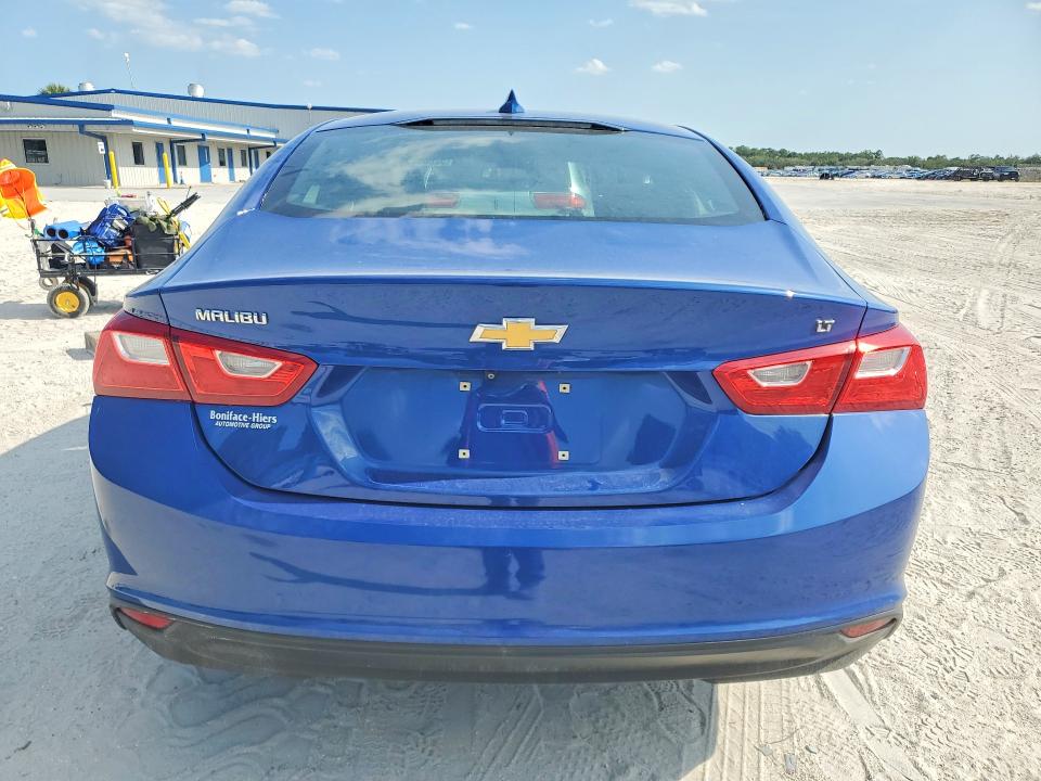 Photo 6 from auction – 2023 CHEVROLET MALIBU with VIN 1G1ZD5ST6PF174526