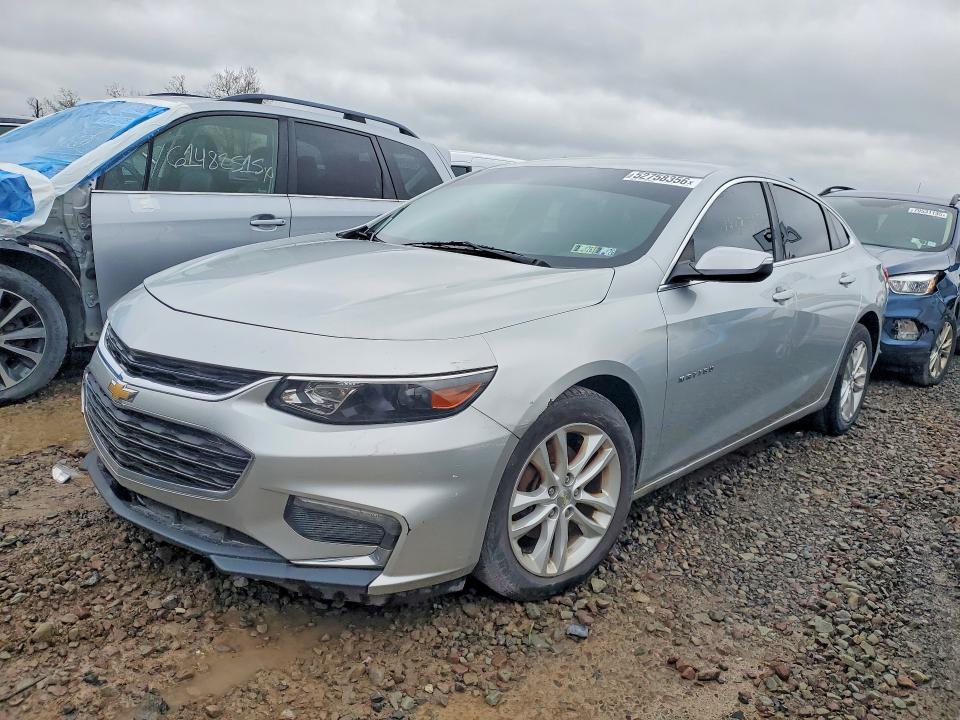 CHEVROLET MALIBU 2016 with VIN 1G1ZE5ST5GF265946 - Photo from auction