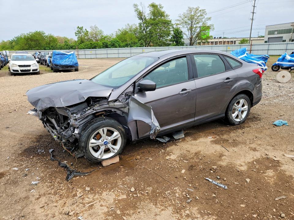 FORD FOCUS 2012 with VIN 1FAHP3F27CL241927 - Photo from auction