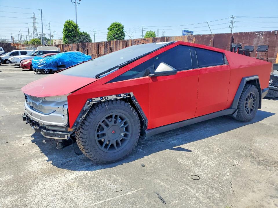 Photo 1 from auction – 2024 TESLA CYBERTRUCK with VIN 7G2CEHED1RA049631