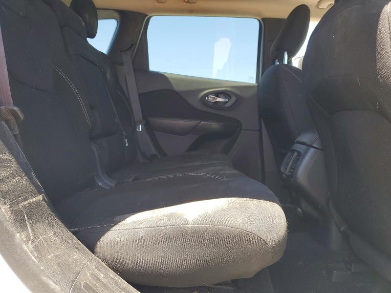 Photo 11 from auction – 2016 JEEP CHEROKEE with VIN 1C4PJLCB1GW206882