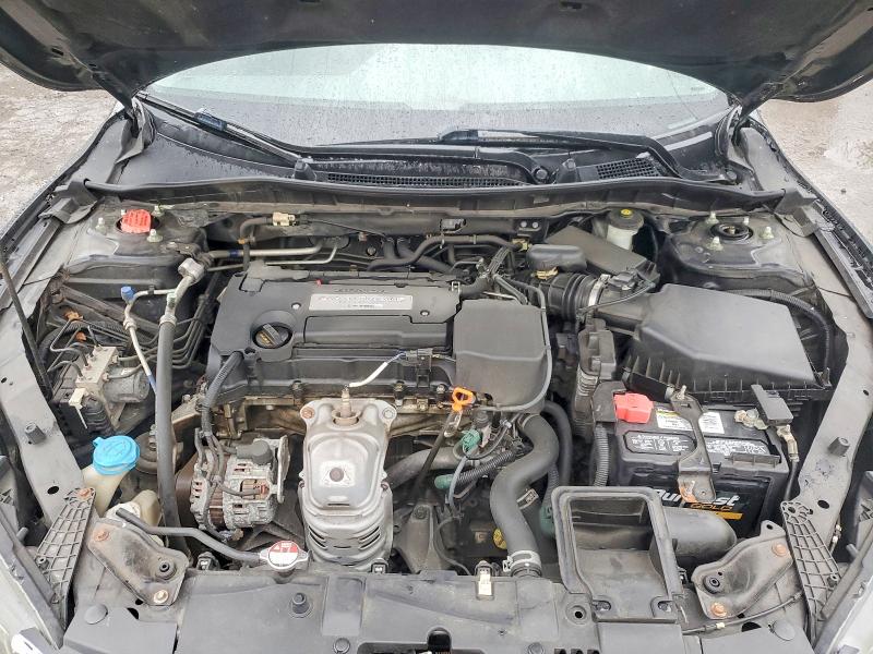 Photo 11 from auction – 2015 HONDA ACCORD with VIN 1HGCR2F33FA050041