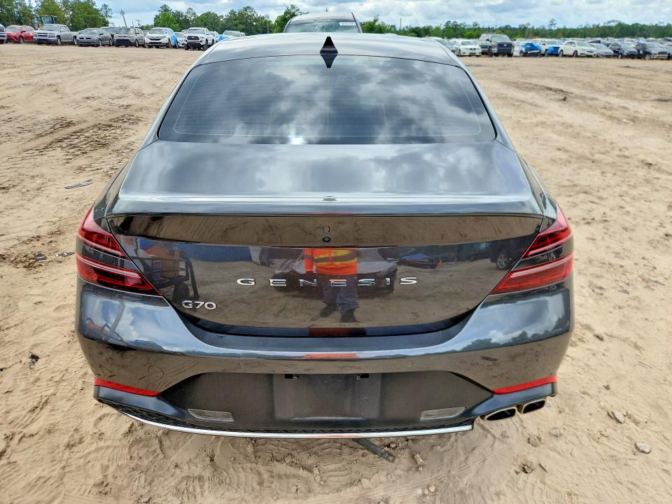 Foto 6 de la subasta – 2022 GENESIS G70 con VIN KMTG34TA7NU101183