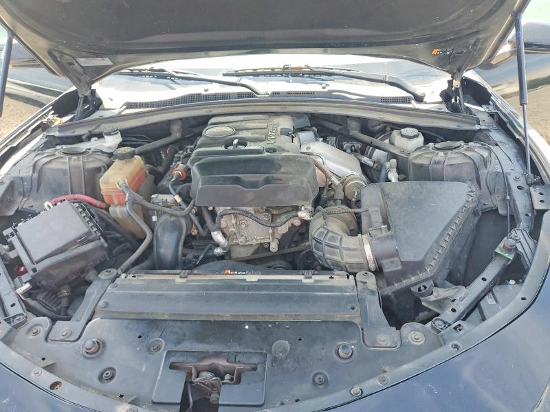 Photo 11 from auction – 2019 CHEVROLET CAMARO with VIN 1G1FB1RX5K0116011