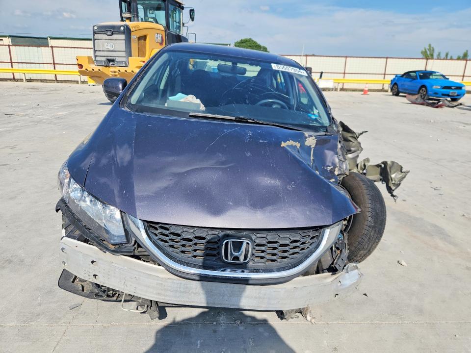 Photo 5 from auction – 2015 HONDA CIVIC with VIN 19XFB2F77FE264708