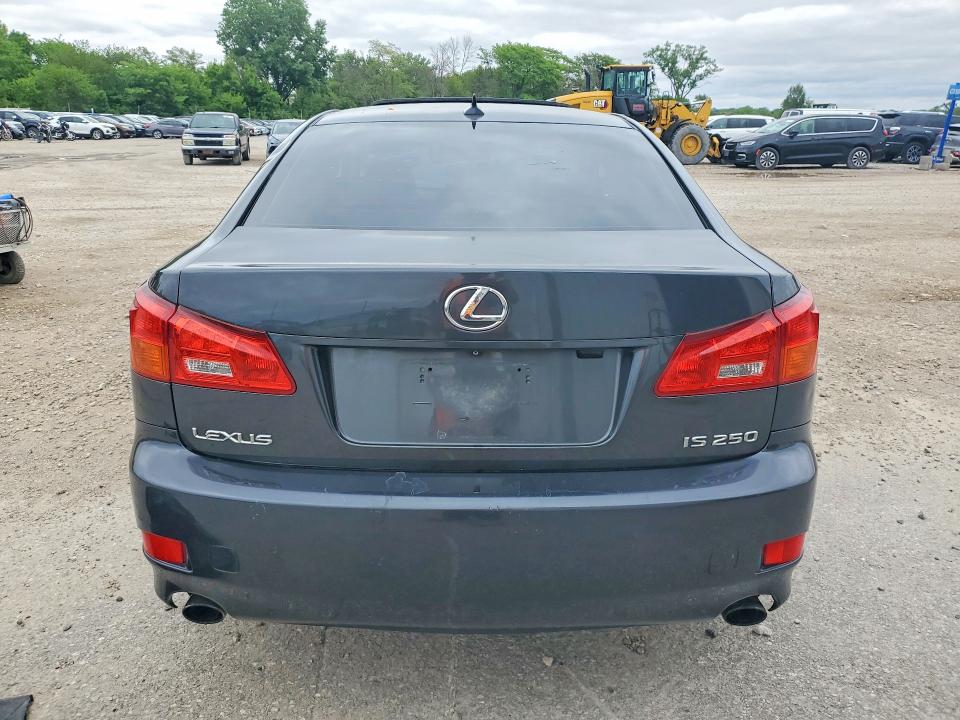 Photo 6 from auction – 2008 LEXUS IS with VIN JTHBK262385080205