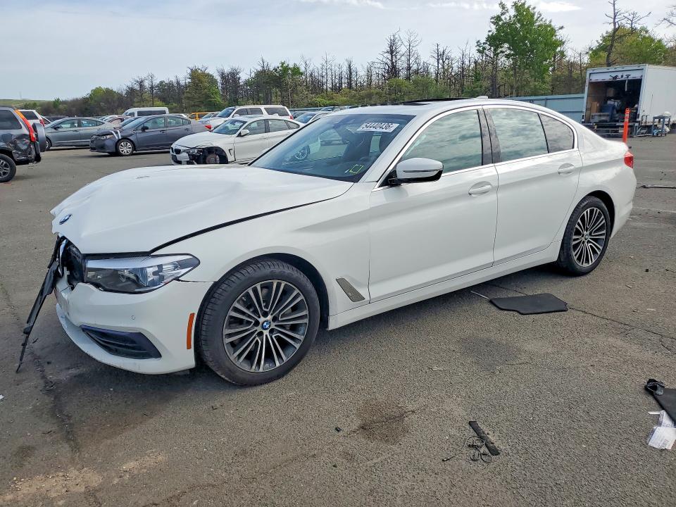 Photo 1 from auction – 2019 BMW 530 with VIN WBAJA7C54KWW25693