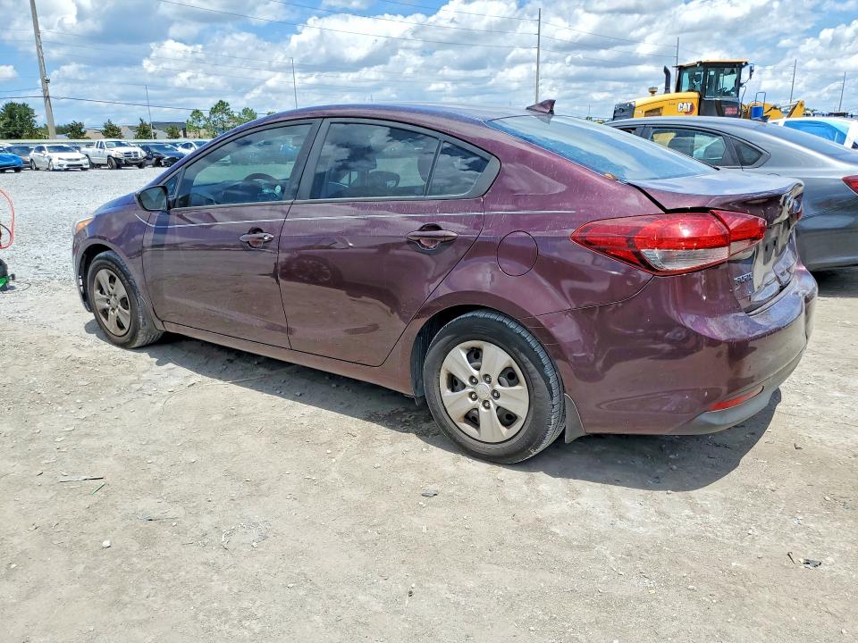 Photo 2 from auction – 2017 KIA FORTE with VIN 3KPFK4A79HE159805