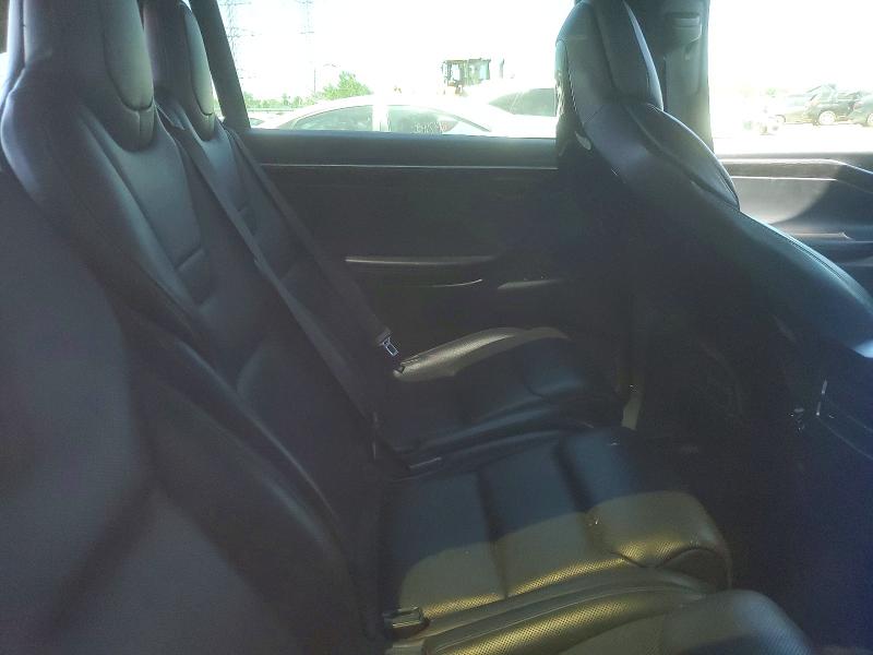 Photo 10 from auction – 2016 TESLA MODEL X with VIN 5YJXCAE45GF005584