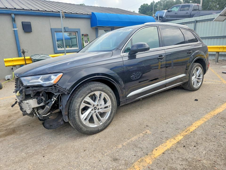 AUDI Q7 2021 with VIN WA1AJAF7XMD023483 - Photo from auction