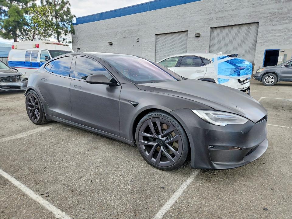 Photo 4 from auction – 2021 TESLA MODEL S with VIN 5YJSA1E68MF438636